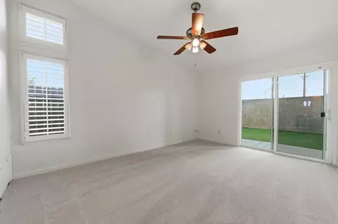 Living - 592 Charlemagne Ln, Tracy, CA 95376 photo 4 of 4