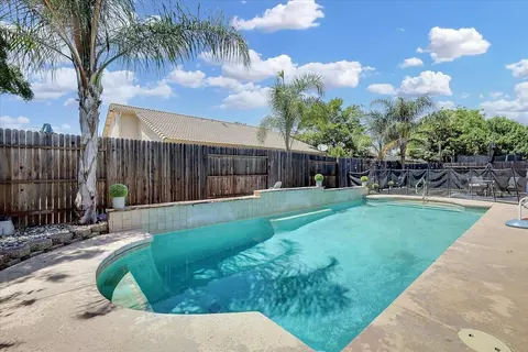 210 Wyatt Ct, Lincoln, CA 95648