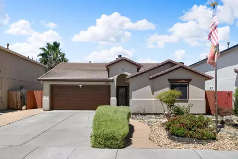 677 Robert L Smith Dr, Tracy, CA 95376