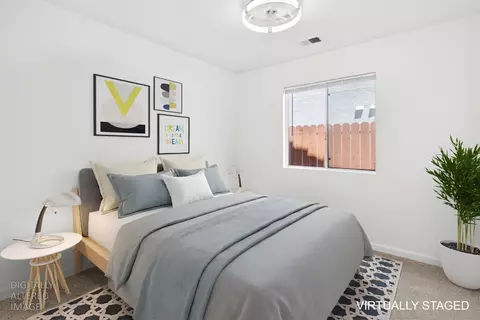 Bedroom - 677 Robert L Smith Dr, Tracy, CA 95376 photo 3 of 7