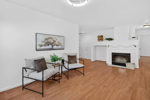 Living - 677 Robert L Smith Dr, Tracy, CA 95376 photo 3 of 3