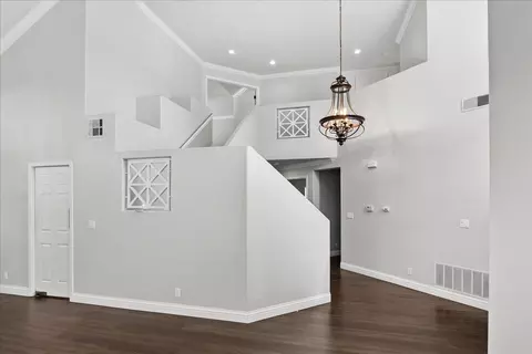 Entry Way - 1920 Tahoe Cir, Tracy, CA 95376 photo 4 of 5
