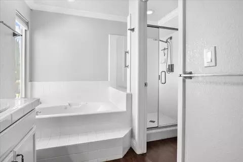 Bath - 1920 Tahoe Cir, Tracy, CA 95376 photo 3 of 7