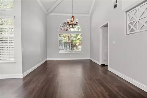 Living - 1920 Tahoe Cir, Tracy, CA 95376 photo 3 of 9