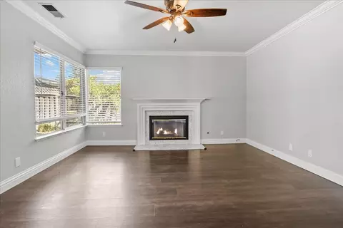 Living - 1920 Tahoe Cir, Tracy, CA 95376 photo 7 of 9