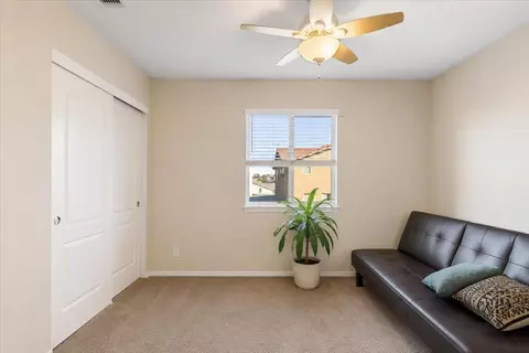 Bedroom - 1024 Elmer Dr, Arbuckle, CA 95912 photo 4 of 6