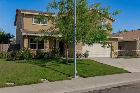 Exterior - 1024 Elmer Dr, Arbuckle, CA 95912 photo 11 of 15
