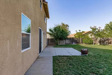 Exterior - 1024 Elmer Dr, Arbuckle, CA 95912 photo 10 of 15