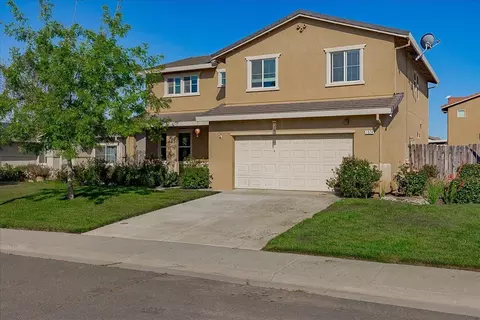 Exterior - 1024 Elmer Dr, Arbuckle, CA 95912 photo 3 of 15