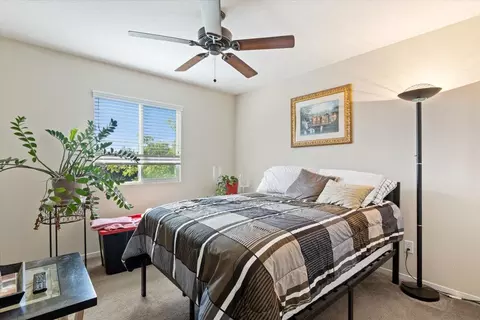 Bedroom - 1024 Elmer Dr, Arbuckle, CA 95912 photo 2 of 6