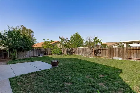 Exterior - 1024 Elmer Dr, Arbuckle, CA 95912 photo 9 of 15