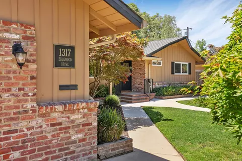 Exterior - 1317 Edgewood Dr, Lodi, CA 95240 photo 3 of 8