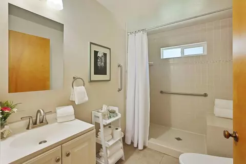 Bath - 1317 Edgewood Dr, Lodi, CA 95240 photo 1 of 5