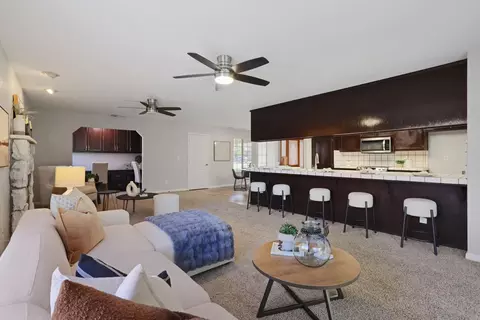 Living - 924 E Milgeo Ave, Ripon, CA 95366 photo 3 of 3
