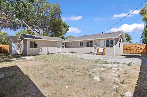 Exterior - 2346 E Hackberry Street Califo, Stockton, CA 95205 photo 4 of 6