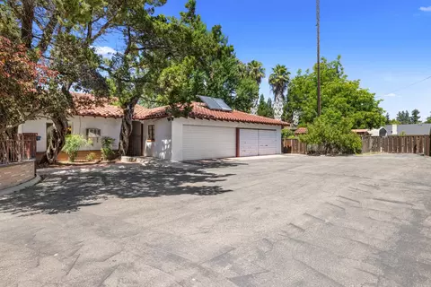 Exterior - 1300 N Berkeley Ave, Turlock, CA 95380 photo 16 of 18