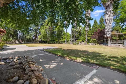 Exterior - 1300 N Berkeley Ave, Turlock, CA 95380 photo 10 of 18
