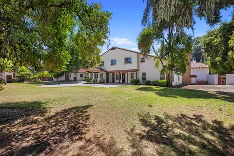 Exterior - 1300 N Berkeley Ave, Turlock, CA 95380 photo 11 of 18