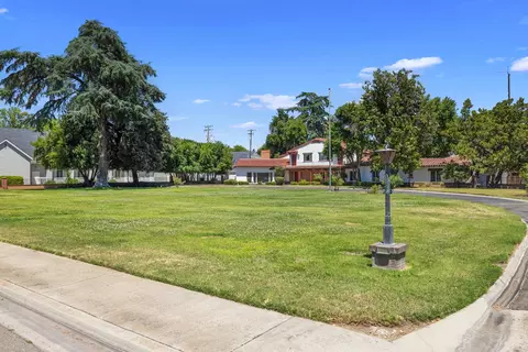 Exterior - 1300 N Berkeley Ave, Turlock, CA 95380 photo 5 of 18