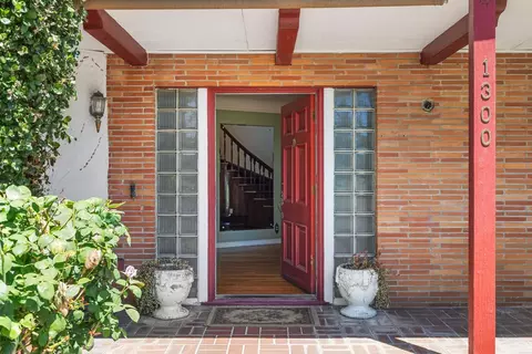 Entry Way - 1300 N Berkeley Ave, Turlock, CA 95380 photo 1 of 10