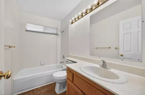 Bath - 4038 Diane Dr, Antelope, CA 95843 photo 3 of 3