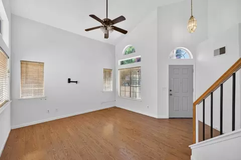 Living - 4038 Diane Dr, Antelope, CA 95843 photo 3 of 6