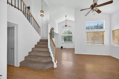 Living - 4038 Diane Dr, Antelope, CA 95843 photo 1 of 6