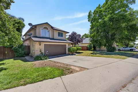 Exterior - 4038 Diane Dr, Antelope, CA 95843 photo 2 of 11