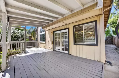 Exterior - 4038 Diane Dr, Antelope, CA 95843 photo 6 of 11