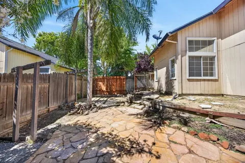 Exterior - 4038 Diane Dr, Antelope, CA 95843 photo 10 of 11
