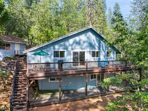 1802 Tamarack Dr, Arnold, CA 95223