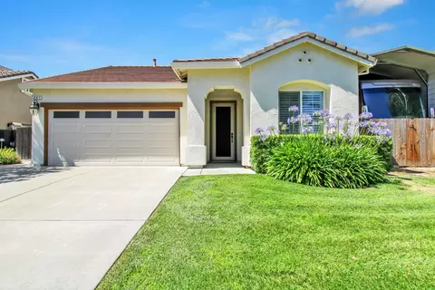 Exterior - 541 W Boesch Dr, Ripon, CA 95366 photo 4 of 10