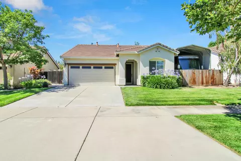Exterior - 541 W Boesch Dr, Ripon, CA 95366 photo 5 of 10