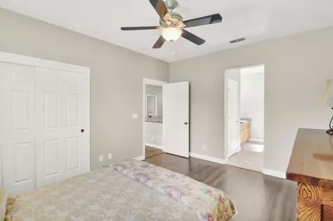 Bedroom - 541 W Boesch Dr, Ripon, CA 95366 photo 2 of 3
