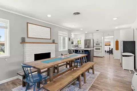 Dining - 6417 Sandstone St, Carmichael, CA 95608 photo 1 of 2