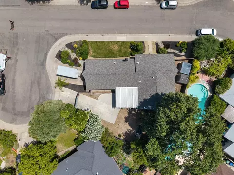 View/Area - 6417 Sandstone St, Carmichael, CA 95608 photo 1 of 8
