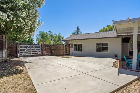 Exterior - 6417 Sandstone St, Carmichael, CA 95608 photo 10 of 14