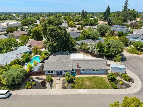 View/Area - 6417 Sandstone St, Carmichael, CA 95608 photo 8 of 8