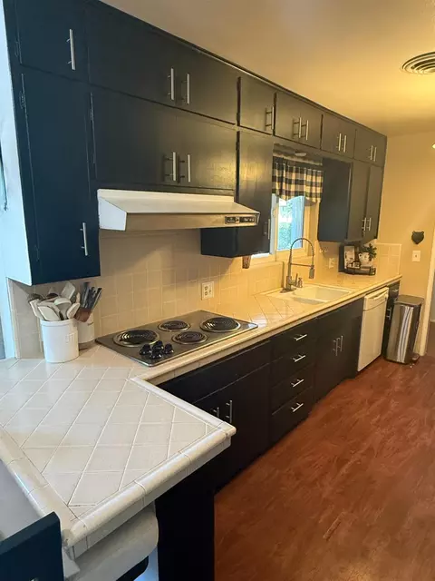 Kitchen - 2875 R St, Merced, CA 95348 photo 2 of 4