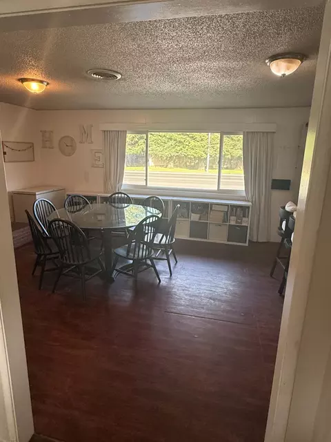 Dining - 2875 R St, Merced, CA 95348 photo 1 of 1