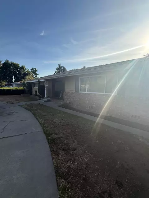 Exterior - 2875 R St, Merced, CA 95348 photo 2 of 10