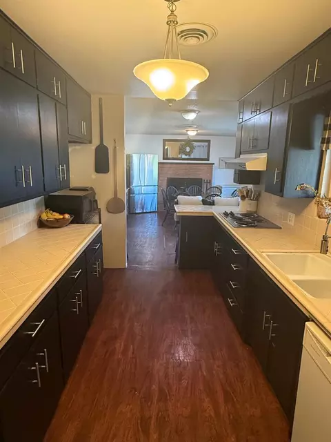 Kitchen - 2875 R St, Merced, CA 95348 photo 3 of 4