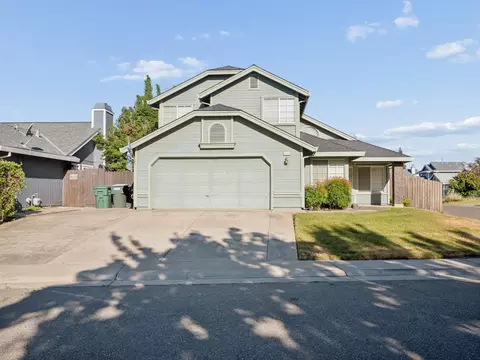 8440 Amrita Ct, Sacramento, CA 95828