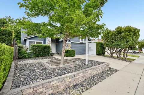 Exterior - 3629 Laurel Grove Ct, Antelope, CA 95843 photo 2 of 9