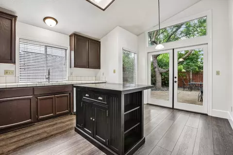 Kitchen - 3629 Laurel Grove Ct, Antelope, CA 95843 photo 1 of 5