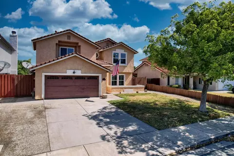 Exterior - 2165 Jenni Ln, Tracy, CA 95377 photo 15 of 16
