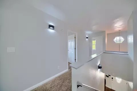 Entry Way - 2165 Jenni Ln, Tracy, CA 95377 photo 10 of 17