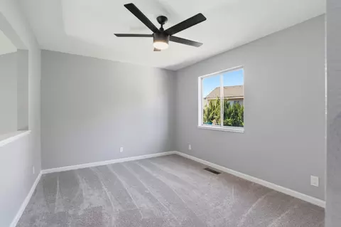 Bedroom - 936 Oakbrooke Ct, Modesto, CA 95351 photo 6 of 6