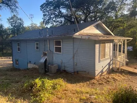 Exterior - 18910 Bumpy Rd, Grass Valley, CA 95949 photo 1 of 15
