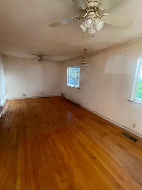 Living - 18910 Bumpy Rd, Grass Valley, CA 95949 photo 8 of 8
